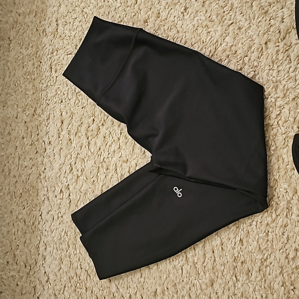 ALO work out Leggings